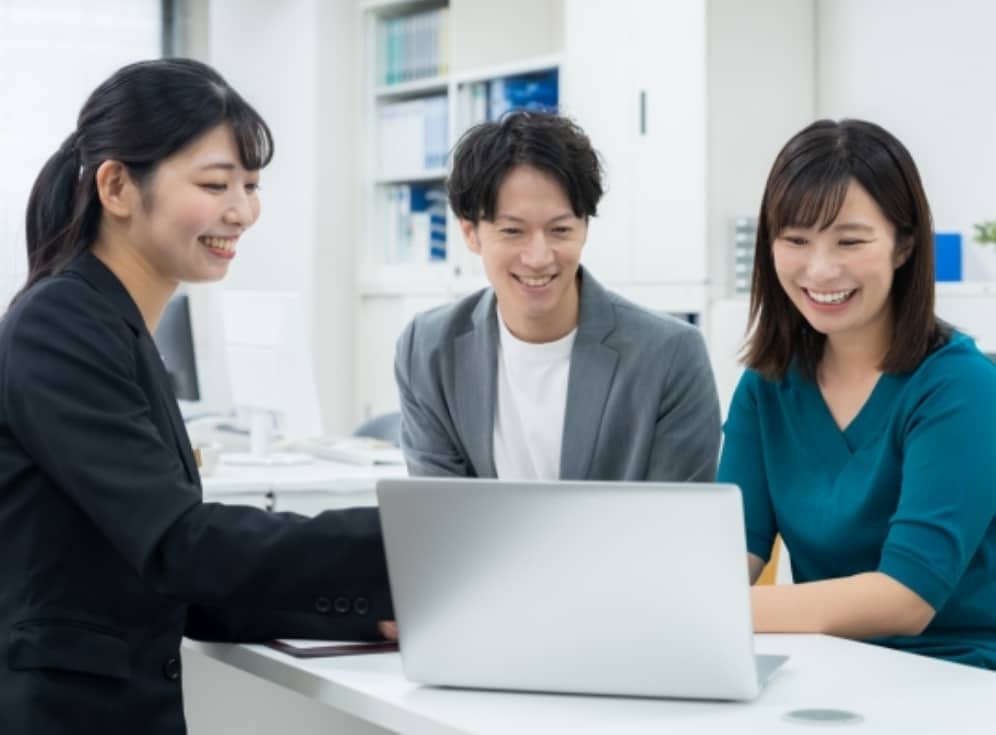 説明力と伝達力をテーマにした打ち合わせイメージ